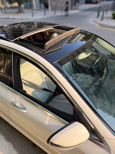 Mercedes C 300-17