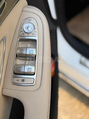 Mercedes C 300-18