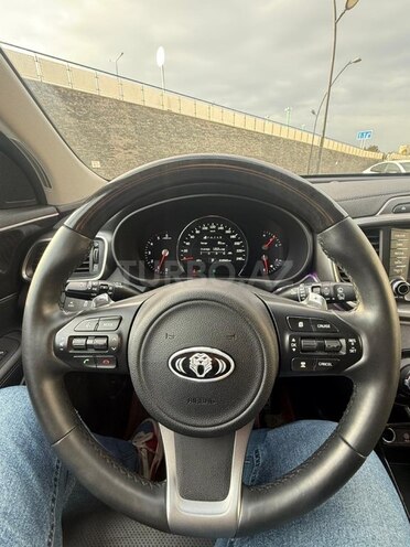 Kia Sorento-13