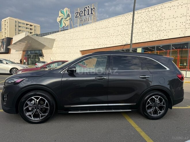 Kia Sorento-10
