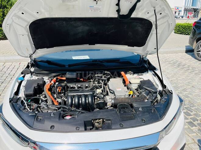 Honda Insight-13