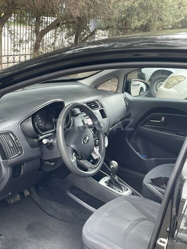 Kia Rio-6