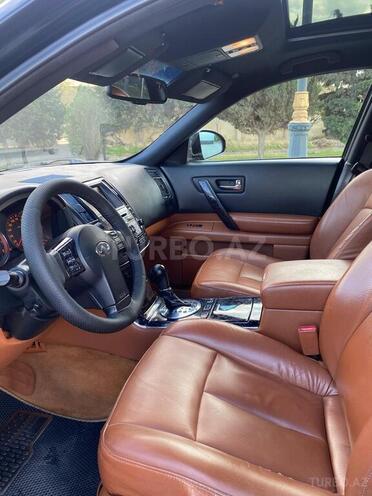 Infiniti FX35-4