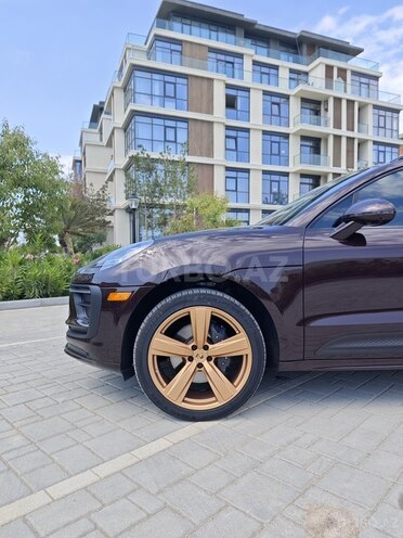 Porsche Macan-8
