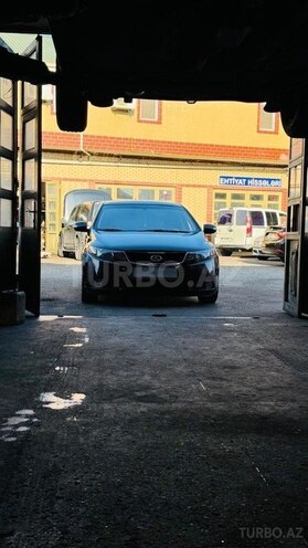 Kia Cerato-10