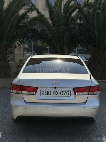 Hyundai Sonata-7