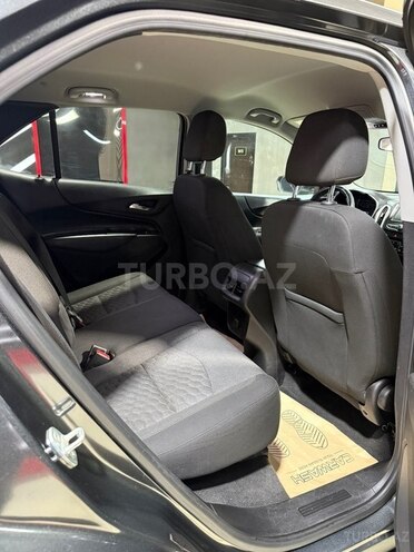 Chevrolet Equinox-16