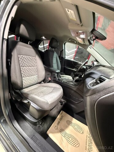 Chevrolet Equinox-14