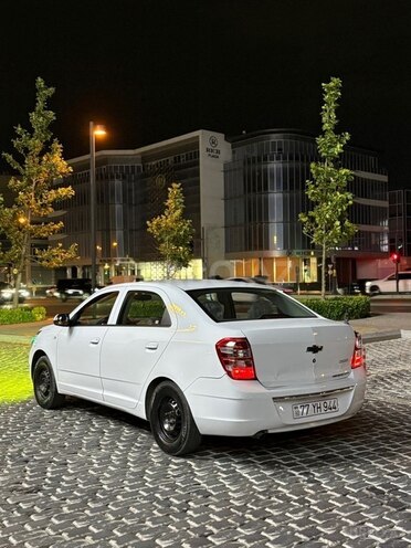 Chevrolet Cobalt-5