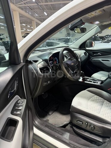 Chevrolet Equinox-15