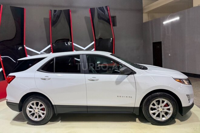 Chevrolet Equinox-7