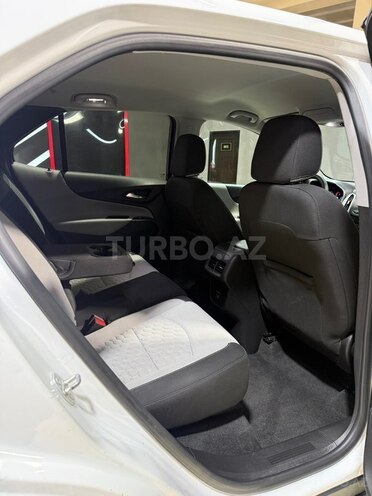 Chevrolet Equinox-18