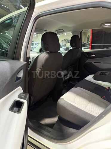 Chevrolet Equinox-19