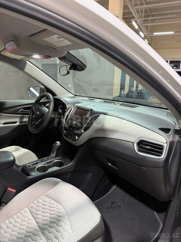 Chevrolet Equinox-14