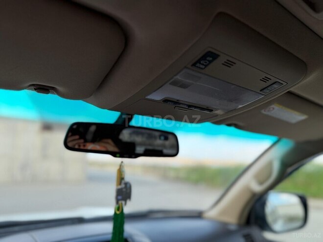 Toyota Land Cruiser-18