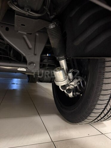 Mercedes G 63 AMG-12