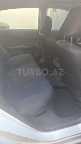 Honda Accord-4