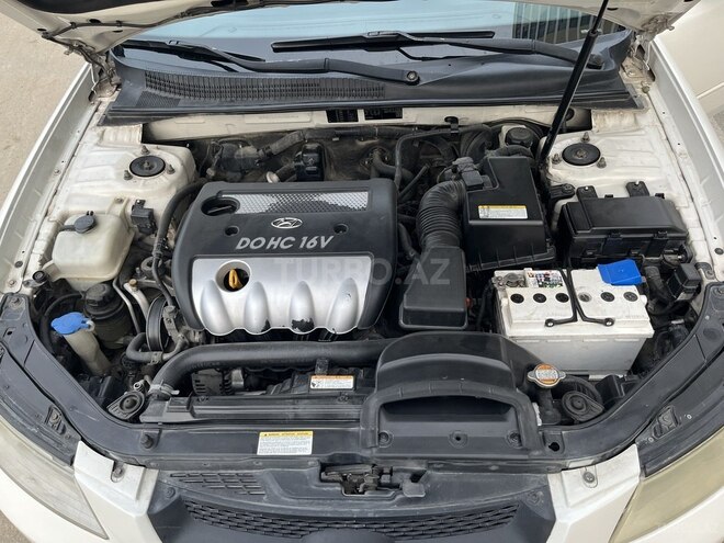 Hyundai Sonata-10
