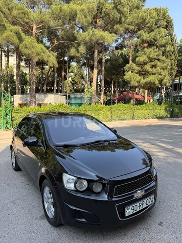 Chevrolet Aveo-3
