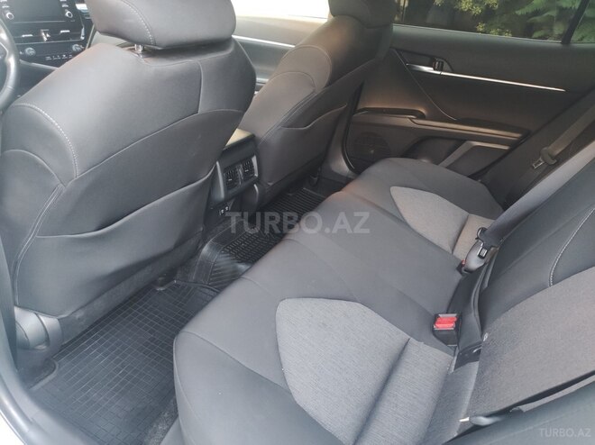 Toyota Camry-7