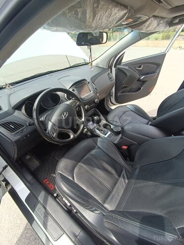 Hyundai ix35-8