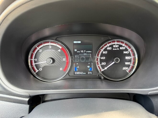 Mitsubishi L200-14