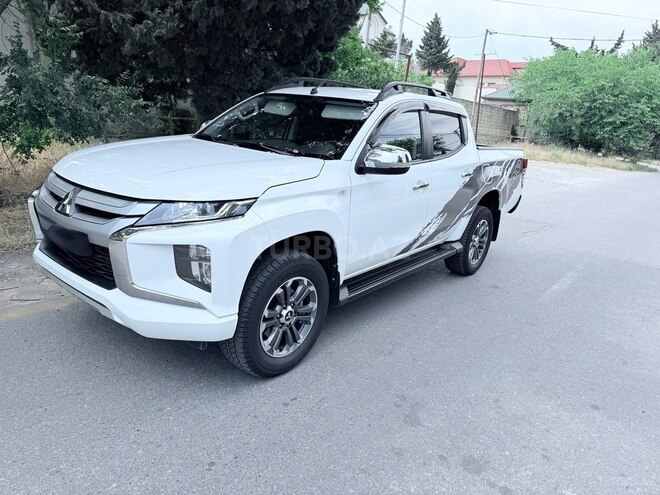 Mitsubishi L200-5