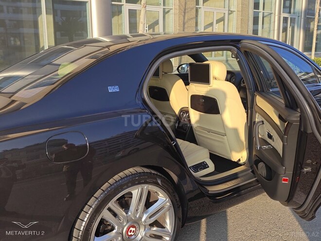 Bentley Flying Spur-7
