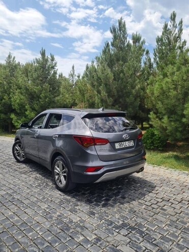 Hyundai Santa Fe-7