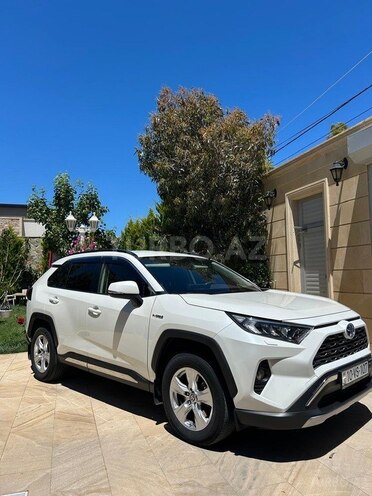 Toyota RAV4-10