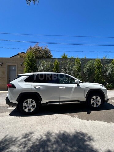 Toyota RAV4-2