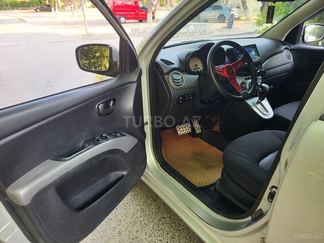 Hyundai i10-9