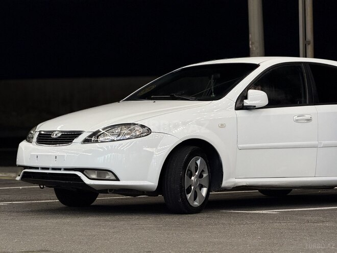 Daewoo Gentra-5