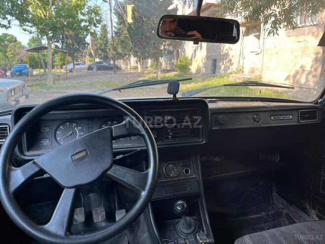 LADA (VAZ) 2107-4