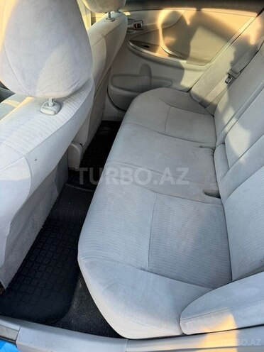 Toyota Corolla-4