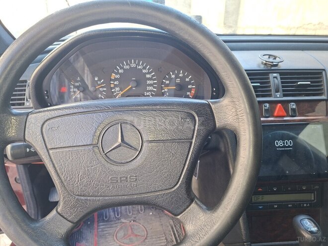 Mercedes C 200-6