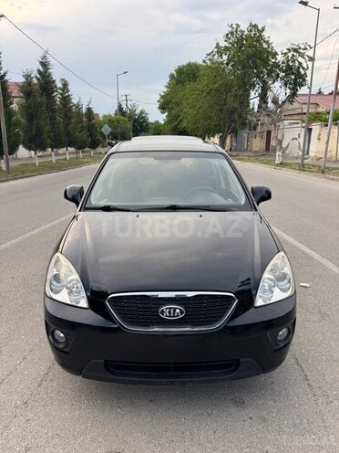 Kia Carens-16