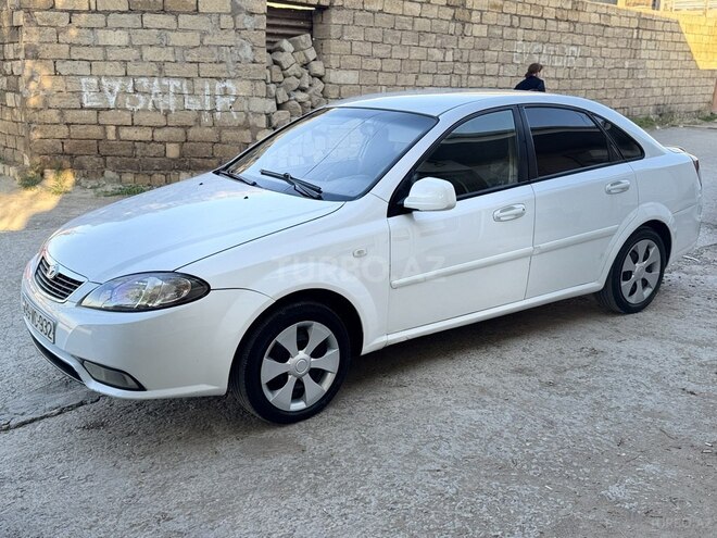 Daewoo Gentra-2