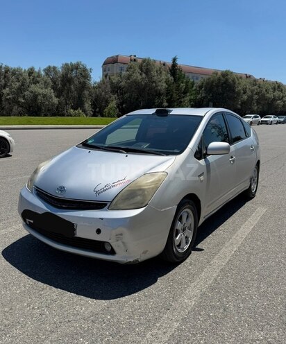 Toyota Prius-3