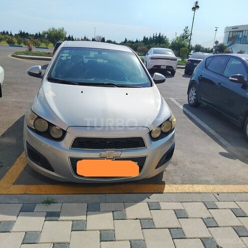 Chevrolet Aveo-1