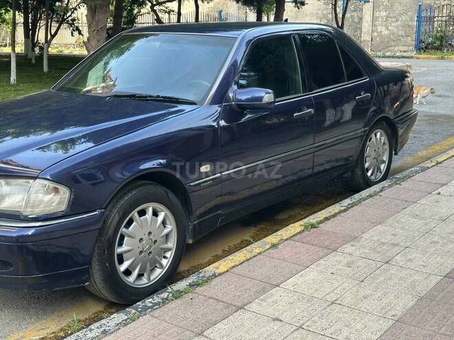 Mercedes C 220-15
