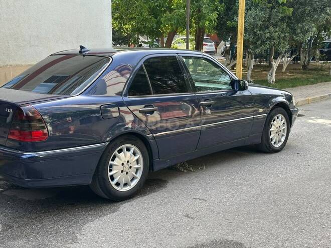 Mercedes C 220-13