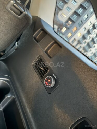 Kia Sorento-19
