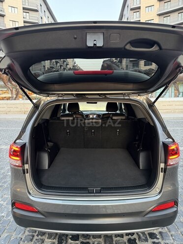 Kia Sorento-18