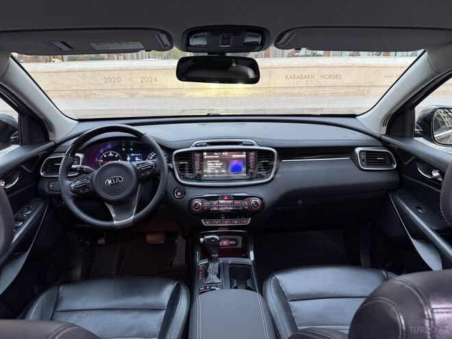Kia Sorento-3