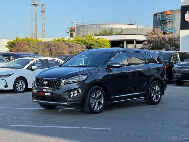 Kia Sorento-12