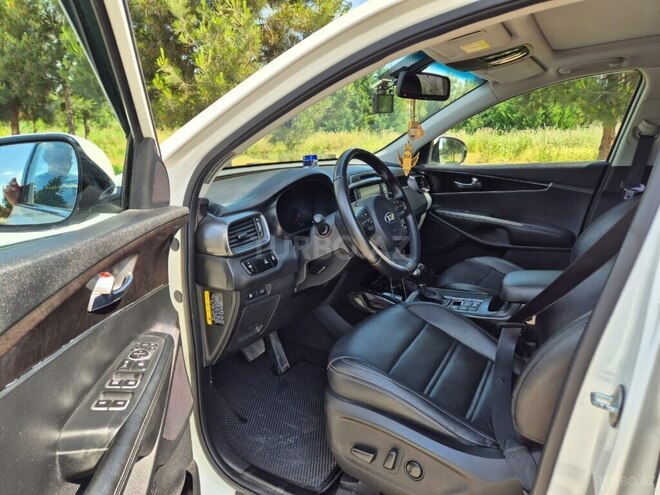 Kia Sorento-7