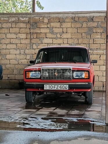 LADA (VAZ) 2107-1