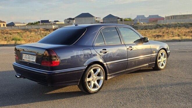 Mercedes C 240-4