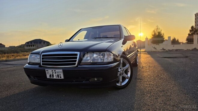 Mercedes C 240-18